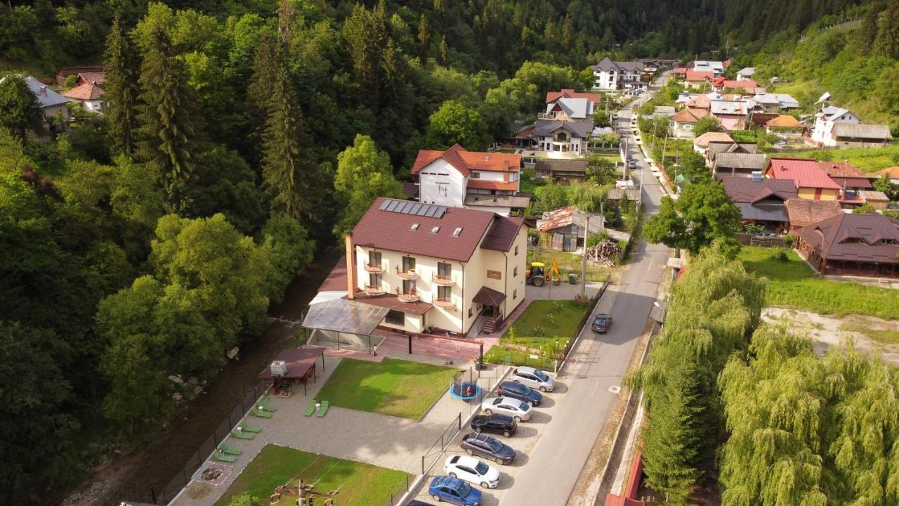 Maison Platanus Войняса Экстерьер фото